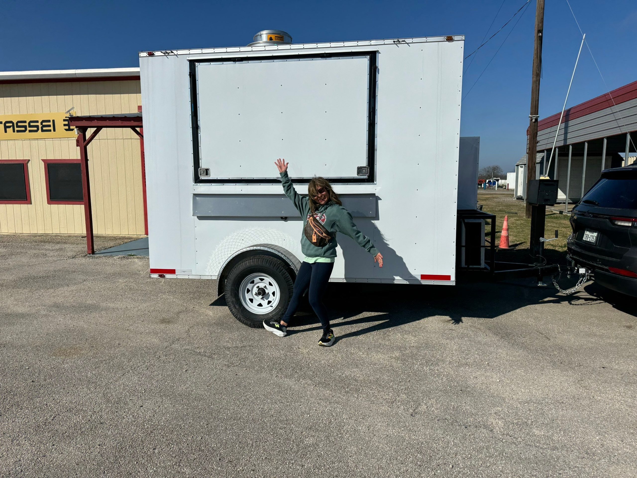 Customer Trailer 7