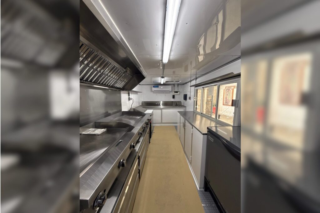 18x18 food trailer 8x18 food trailer