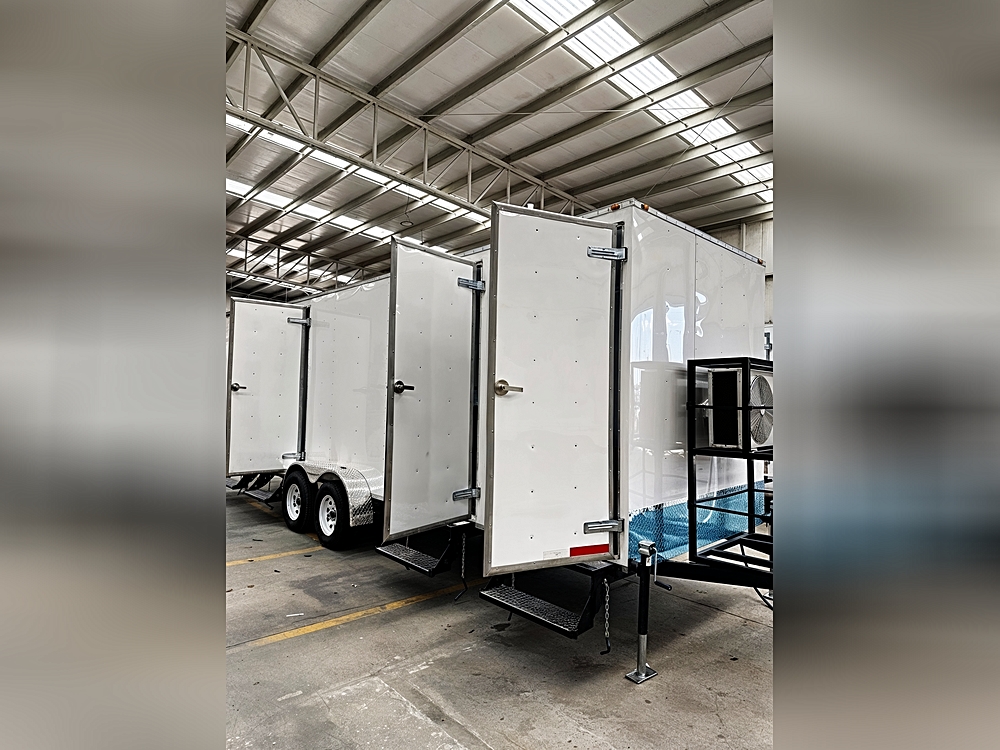 4 Stall Restroom Trailer - Regular Design