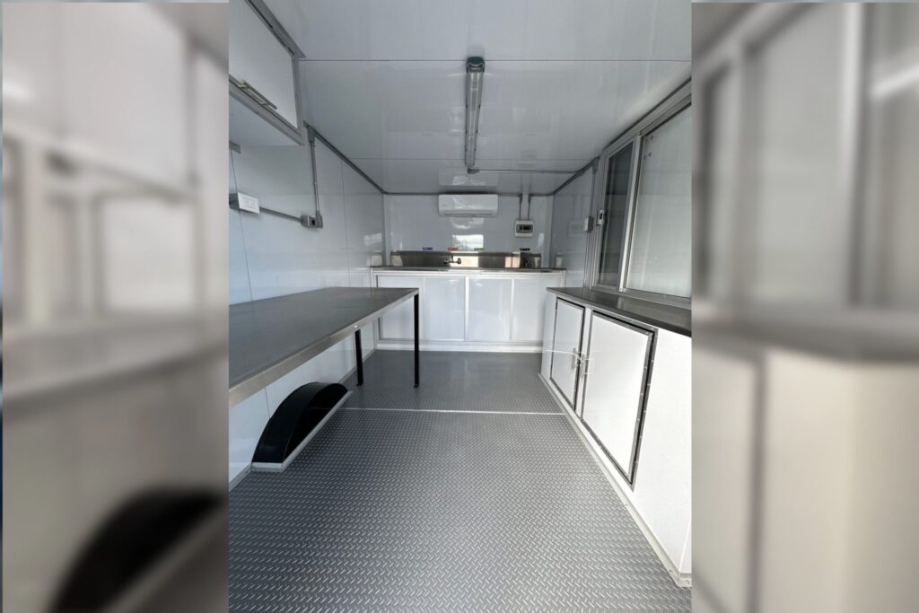6 concession food compact trailer