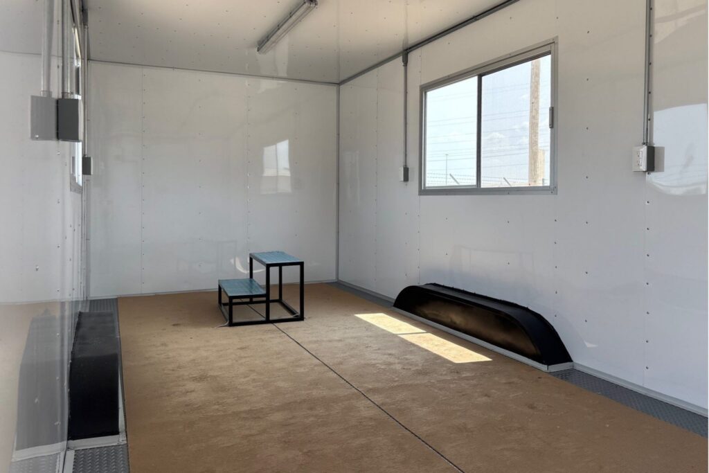 7 mobile office in stock